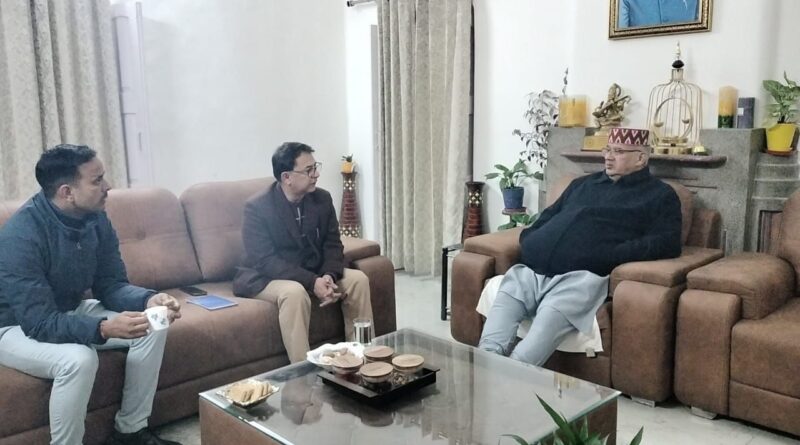 कृषि मंत्री जोशी ने  केंद्र पोषित योजनाओं की धीमी गति पर जताई  नाराजगी , कहा -प्रधानमंत्री कृषि विकास योजना, बागवानी मिशन जायका परियोजना में तेजी लाएं कृषि महानिदेशक