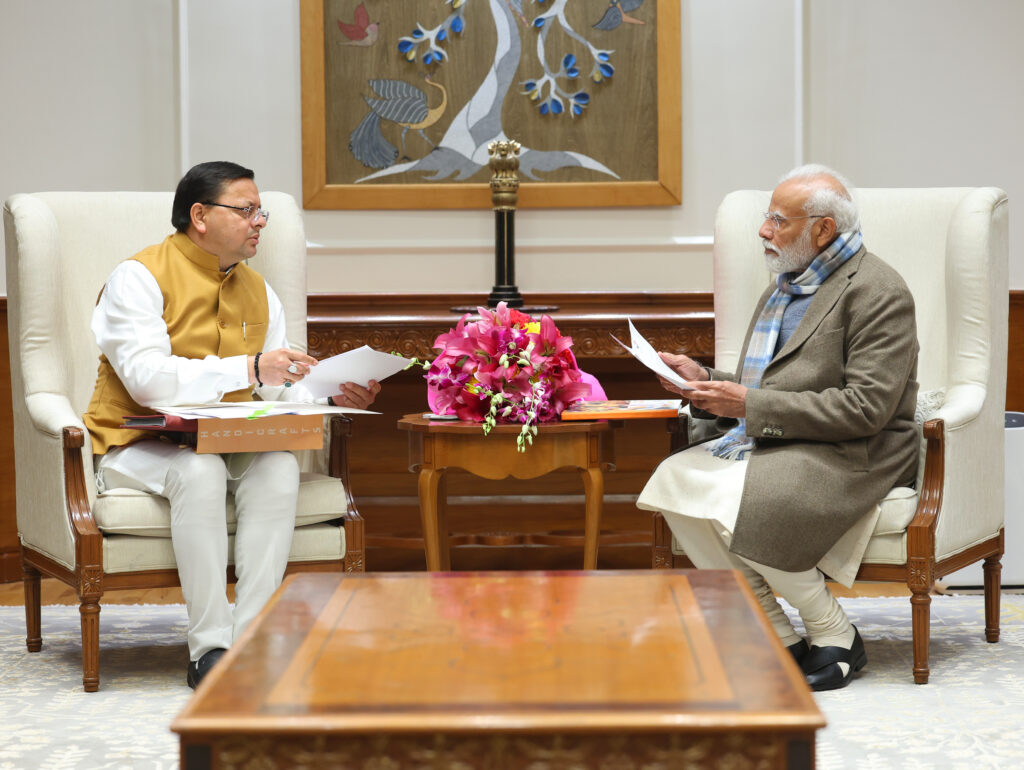 पीएम मोदी से सीएम पुष्कर धामी की मुलाकात: कोयला आधारित संयंत्रों से अतिरिक्त बिजली मांगी, राज्य को केंद्रीय पूल से 400 मेगावाट विद्युत आवंटन का अनुरोध, राज्य में विभिन्न योजनाओं के तहत किये जा रहे कार्यों की प्रगति की दी जानकारी