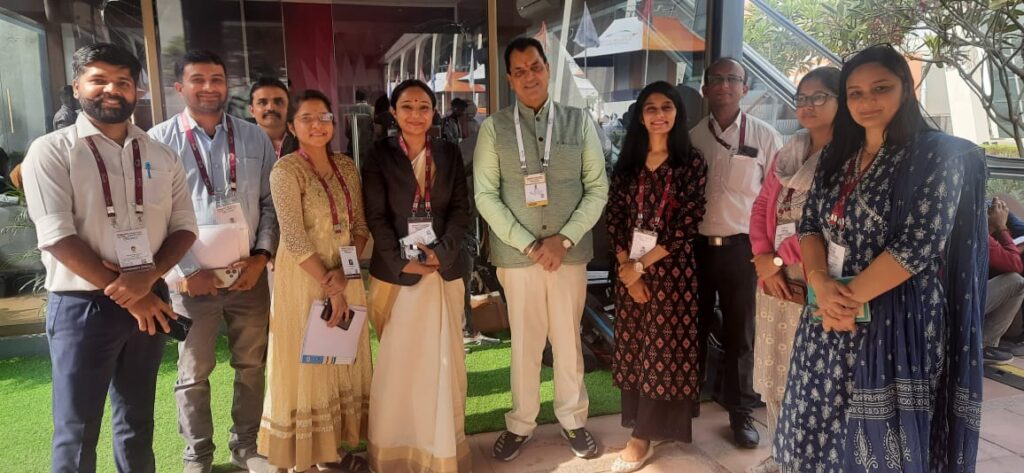 वाइब्रेंट गुजरात ग्लोबल समिट 2024 में शामिल हुए उत्तराखंड के वित्त मंत्री डाॅ अग्रवाल , कहा , पीएम मोदी  ने किया भारत के बैंकिंग सिस्टम को मजबूत बनाने का काम , आज देश  में तीसरे बड़े स्टार्टअप बन गए हैं इकोसिस्टम