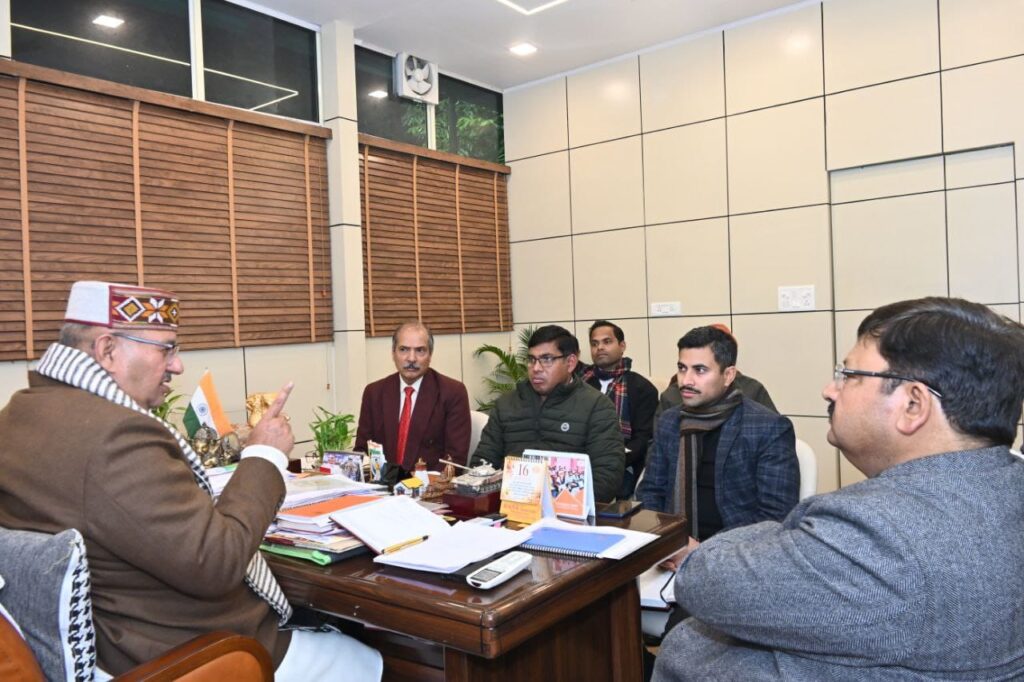 सैनिक कल्याण मंत्री जोशी ने अधिकारियों के लिए तय की डेडलाइन, फरवरी माह तक हर हाल में पूरा करें सैन्य धाम के निर्माण कार्य,कार्यदायी संस्था से कामों  में तेजी लाने को कहा