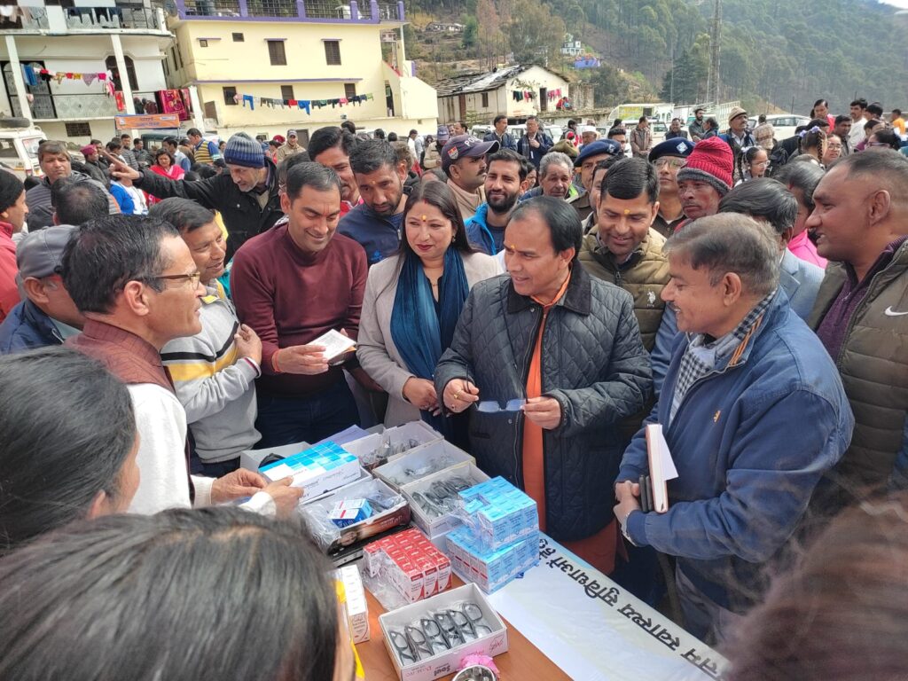 कैबिनेट मंत्री डॉ धन सिंह रावत ने थलीसैंण क्षेत्र को दी करोड़ों की सौगात, कई योजनाओं का लोकार्पण व शिलान्यास