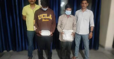 ड्रग्स तस्करों के खिलाफ ऑपरेशन: 3 किलो चरस के साथ एक अंतर्राष्ट्रीय ड्रग तस्कर समेत 2 गिरफ्तार, नेपाल से लाकर उत्तराखंड में सप्लाई कर रहे थे नशे का सामान