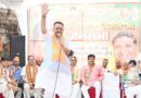 दिल्ली की गलियों में दुपहिया वाहन पर प्रचार के लिए निकले कैबिनेट मंत्री जोशी,कहा-दिल्ली की सातों लोकसभा सीटों पर भाजपा होगी विजय