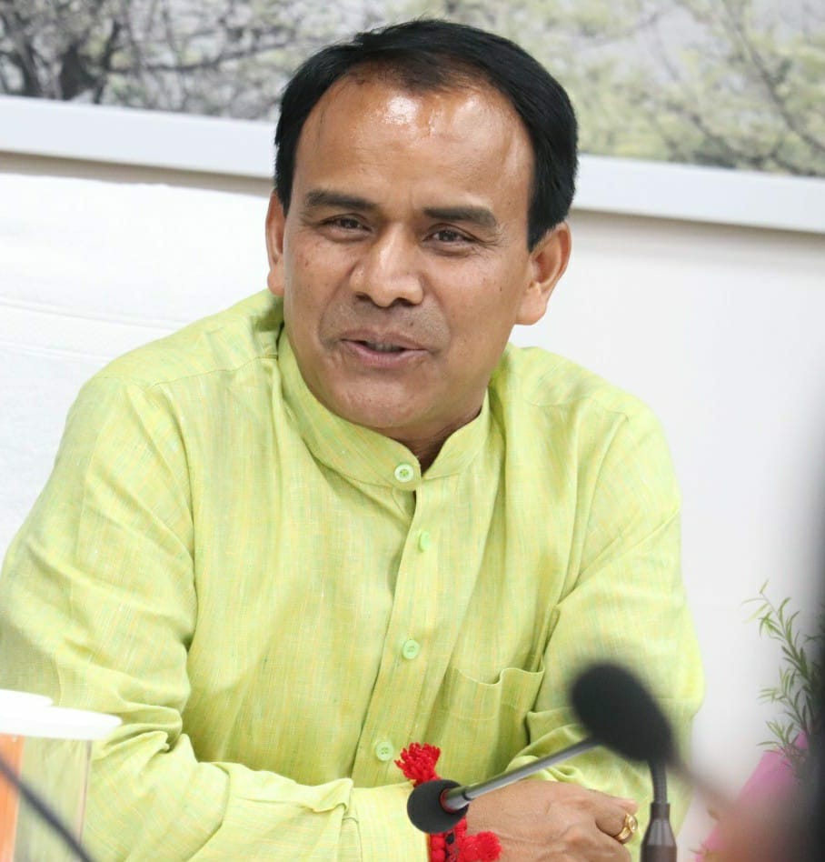 प्रदेश के स्वास्थ्य मंत्री डॉ DS रावत ने की ताकीद, उत्तराखंड में मातृ मुत्यु दर कम करने को बने रोड़मैप, मातृ मृत्यु दर की गंभीर स्थिति वाले जनपदों पर  फोकस करने के निर्देश