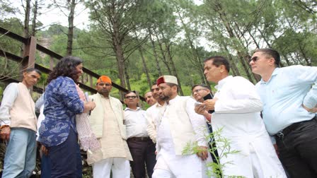 कैबिनेट मंत्री डॉ अग्रवाल पहुंचे उत्तरकाशी,  वरुणावत पर्वत लैंडस्लाइड जोन का किया निरीक्षण, कहा- भूस्खलन रोकने के लिए एक्सपर्ट्स से ली जा रही सलाह