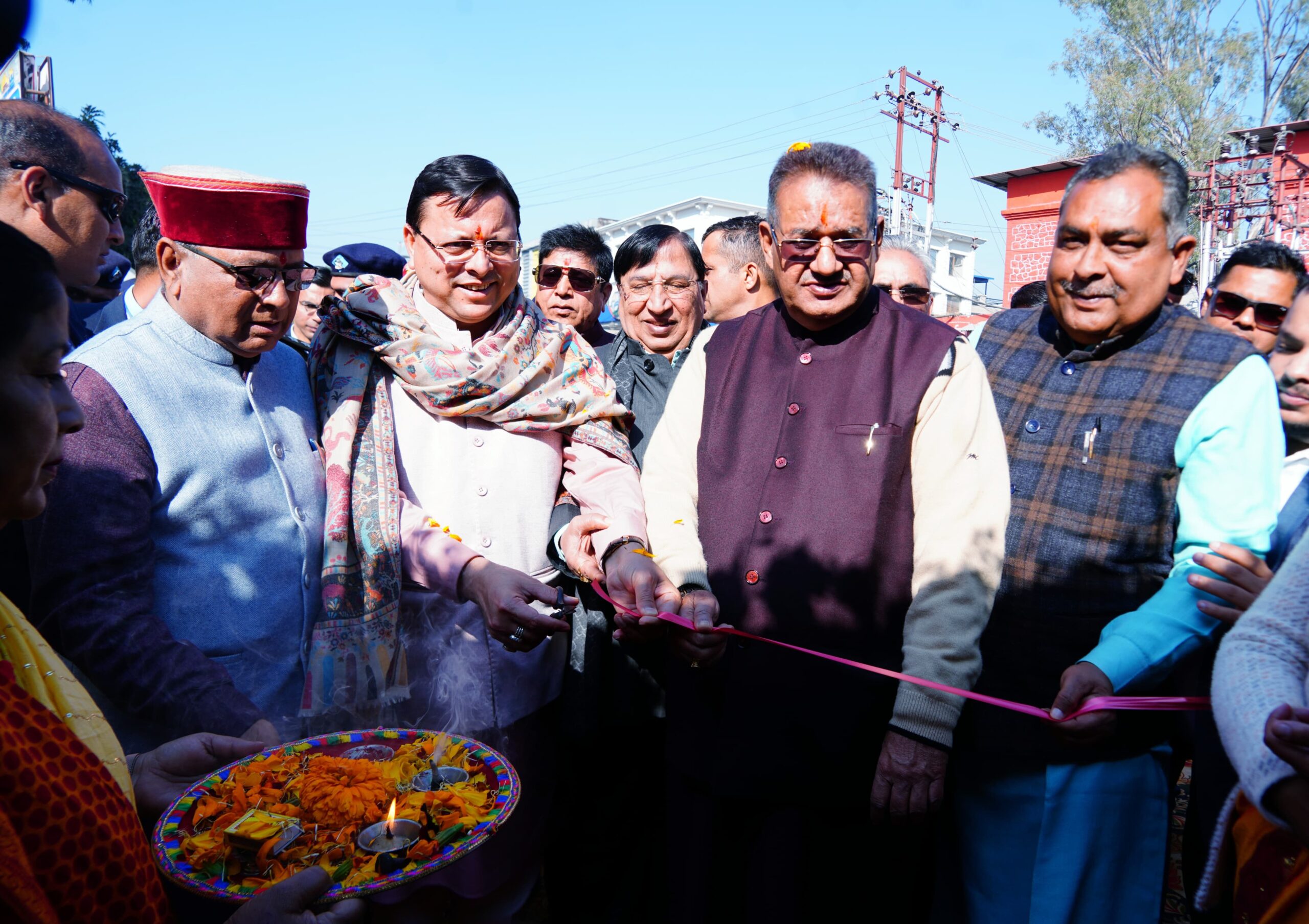 मुख्यमंत्री पुष्कर धामी ने  188 करोड़ की 74 योजनाओं की दी सौगात ,बाल-भिक्षावृत्ति निवारण के लिए 3 रेस्क्यू एवं पुनर्वास वाहनों का किया फ्लैग ऑफ