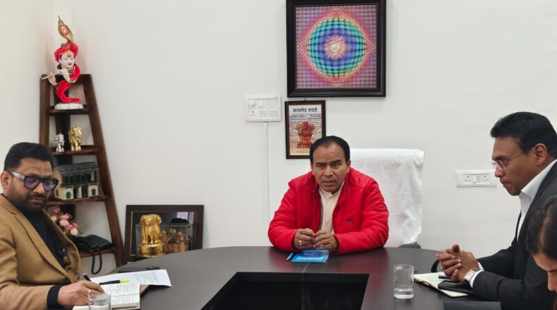 अच्छी खबर : स्वास्थ्य विभाग उत्तराखंड में चतुर्थ श्रेणी के 1300 पदों पर होगी भर्ती: डॉ धन सिंह रावत