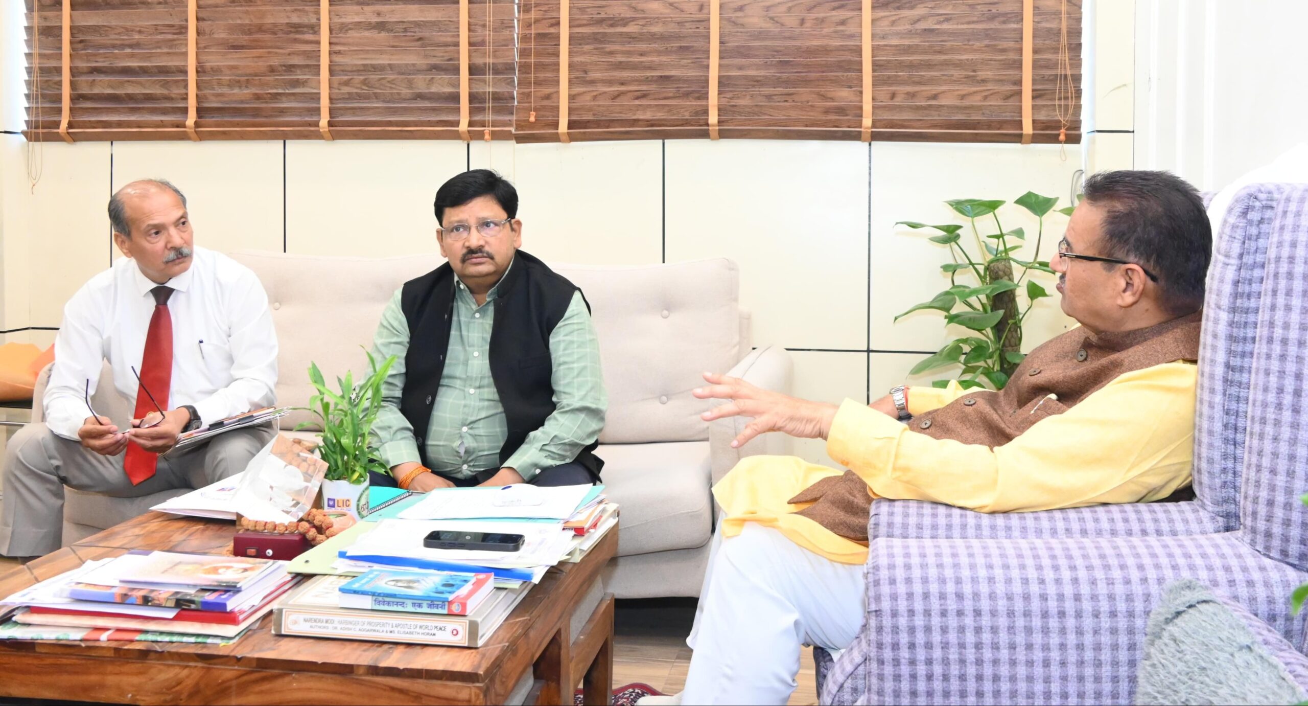 उत्तराखंड के सैनिक कल्याण मंत्री जोशी ने कहा- धामी सरकार पूर्व सैनिक कल्याण के लिए संकल्पबद्ध