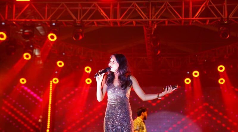 एसजीआरआरयू में जैनिथ 2025 का रंगारंग आगाज़, पहले दिन लोकप्रिय भोजपुरी गायिका अनुपमा यादव और डीजे कशिश की प्रस्तुतियों ने समा बांधा