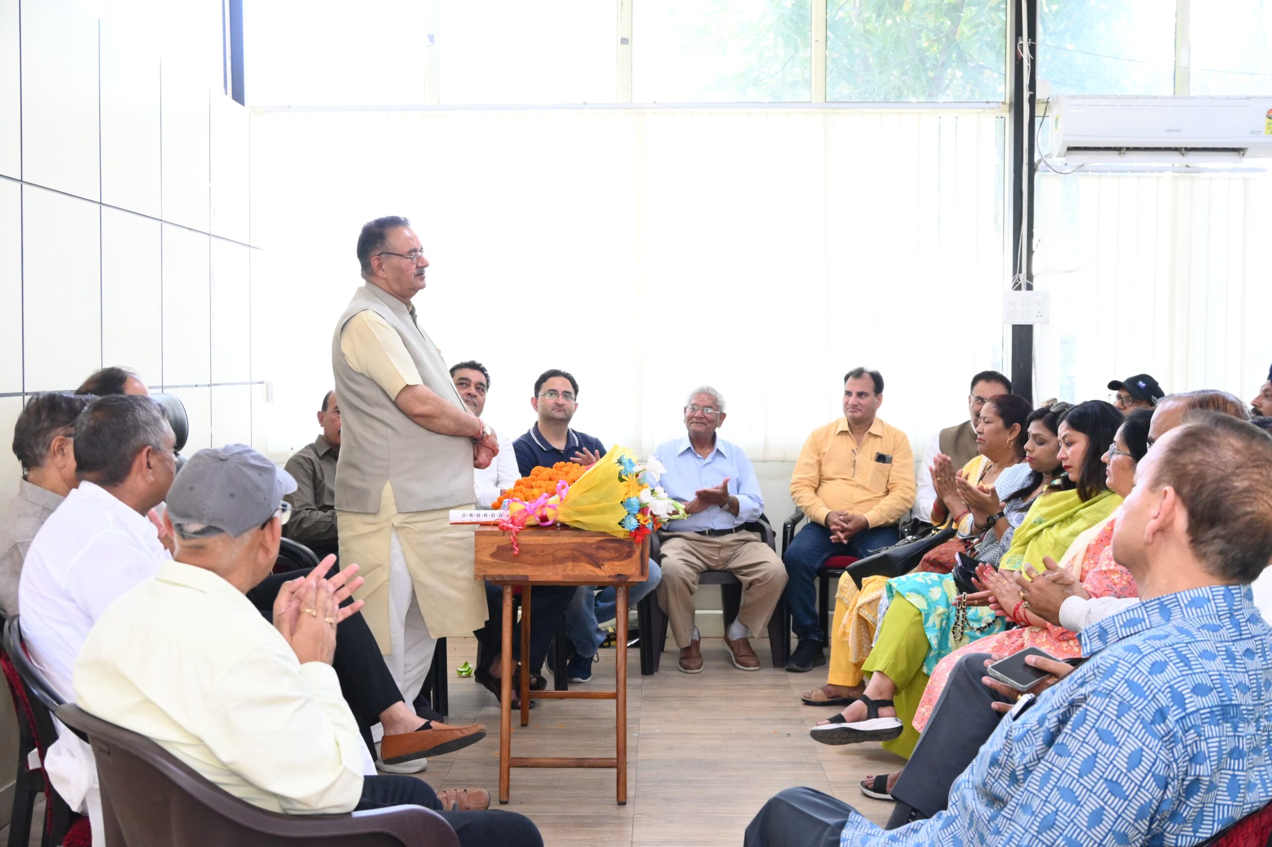 गढ़ी कैंट देहरादून में 12.51 करोड़  की लागत से बने नवनिर्मित हरबंस कपूर मेमोरियल कम्युनिटी हॉल के निर्माण पर कैबिनेट मंत्री जोशी का जताया आभार, क्षेत्रवासी बोले- थैंक यू मंत्री जी