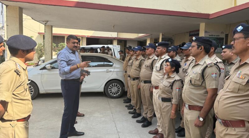 कप्तान का बड़ा एक्शन- आईएसबीटी  चौकी इंचार्ज की रिश्वत कांड में गिरफ्तारी  के बाद चौकी से हटाए गए 11 सिपाही, सभी का ट्रांसफर