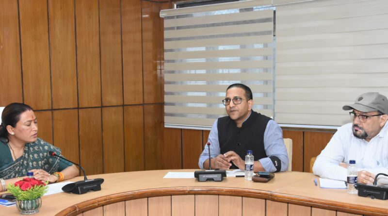 उत्तराखंड में बड़ा खेल आयोजन करने की तैयारी – भव्यता से मनाएं विश्व ओलंपिक दिवस : रेखा आर्या