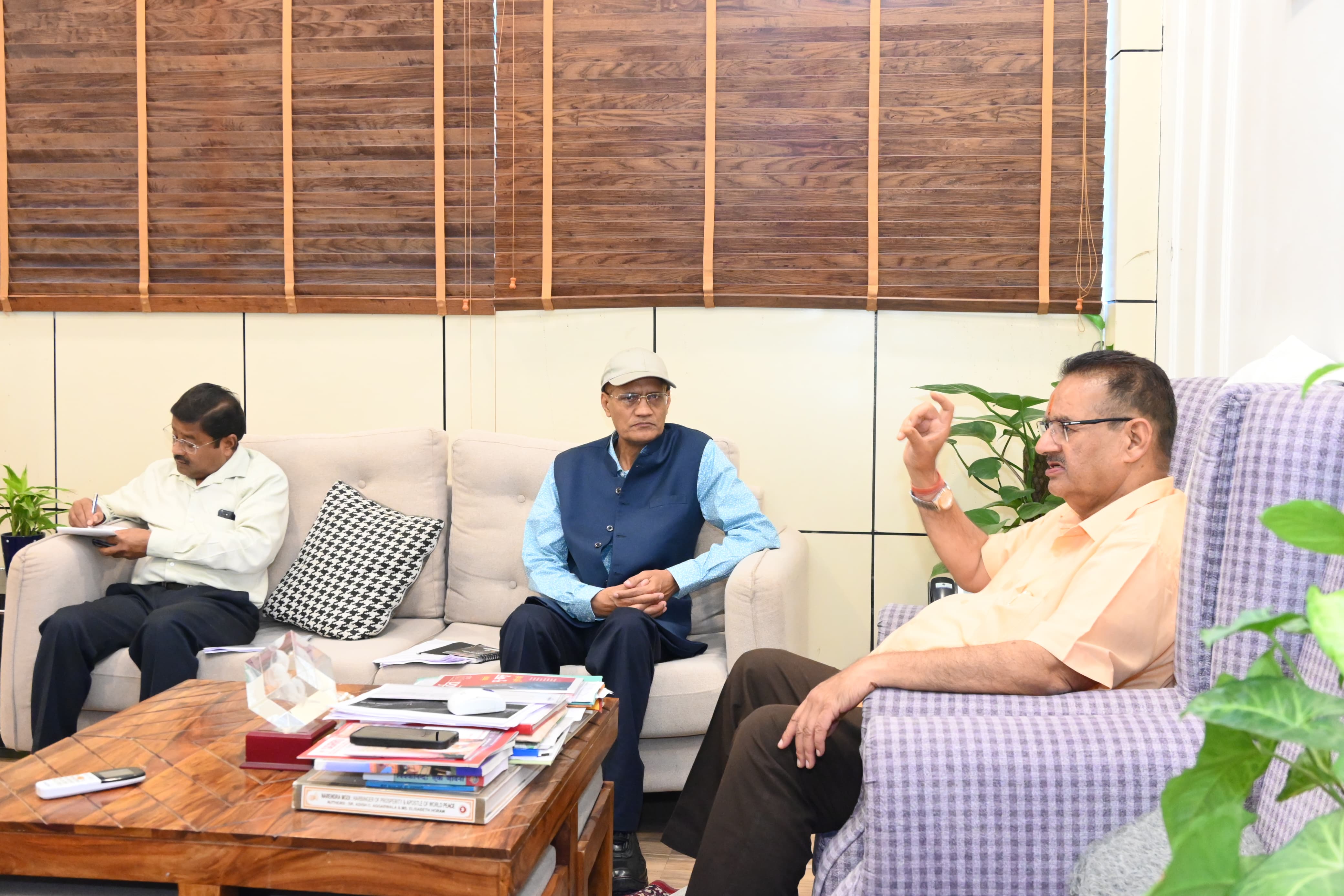 देहरादून में 14 और 15 जून आयोजित होगा एग्री मित्रा महोत्सव 2025 – जोशी बोले, उत्तराखंड के कृषि भविष्य की नींव रखने वाला प्रयास है यह मेला