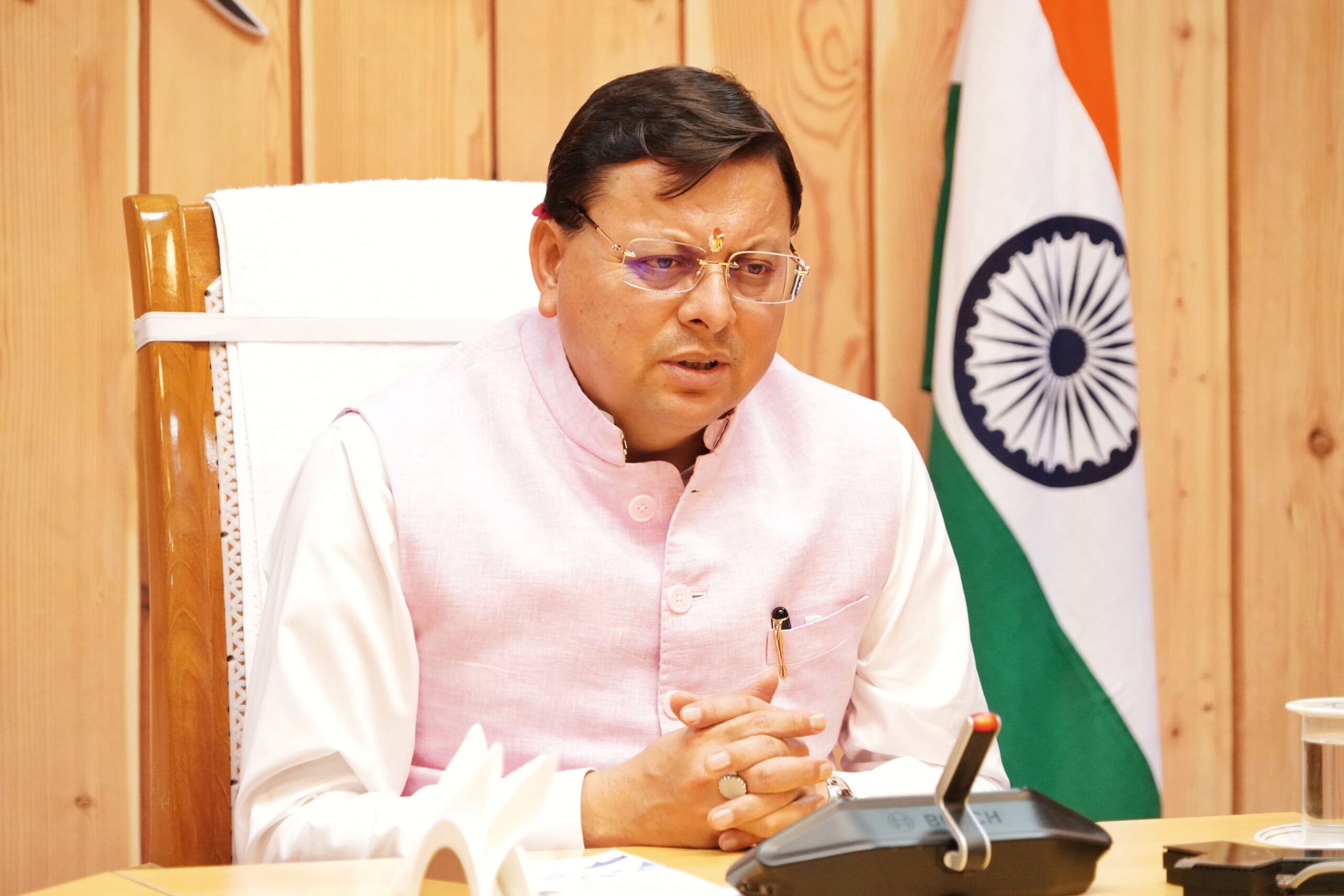 प्रदेश के मुखिया की शानदार पहल: सीएम पुष्कर धामी के निर्देश-  एक दिन के लिए टॉपर्स छात्र बनेंगे डीएम और एसएसपी