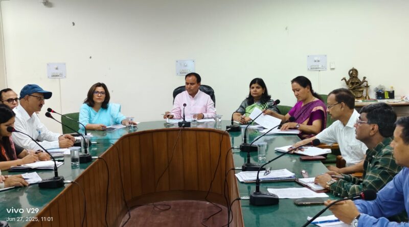 शिक्षा मंत्री डॉ धन सिंह रावत की दो टूक: कहा – 30 सितम्बर तक छात्रों के खाते में भेजें धनराशि