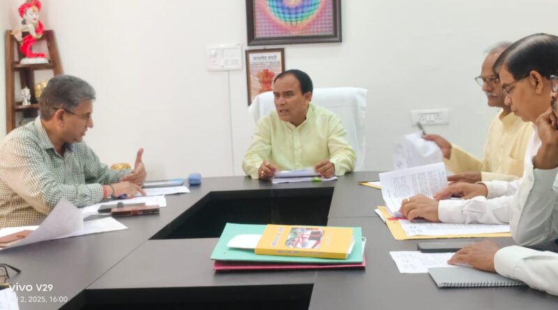 उत्तराखंड के शिक्षा मंत्री डॉ धन सिंह रावत ने कहा – सभी जनपदों में खुलेंगे गुरूकुल पद्धति विद्यालय