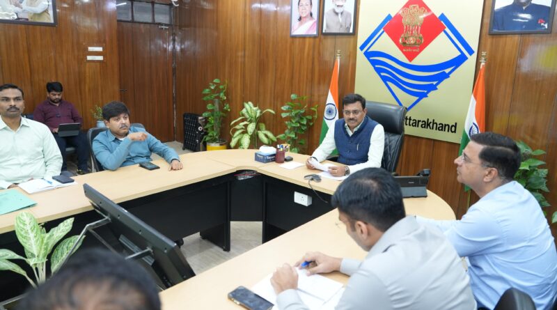 देहरादून शहर के मोबिलिटी प्लेन को लेकर सक्रिय हुई सरकार, काम में तेजी लाने की ताकीद, सीएस आनन्द बर्द्धन ने आढ़त बाजार शिफ्टिंग प्रक्रिया में देरी पर जताई नाराजगी