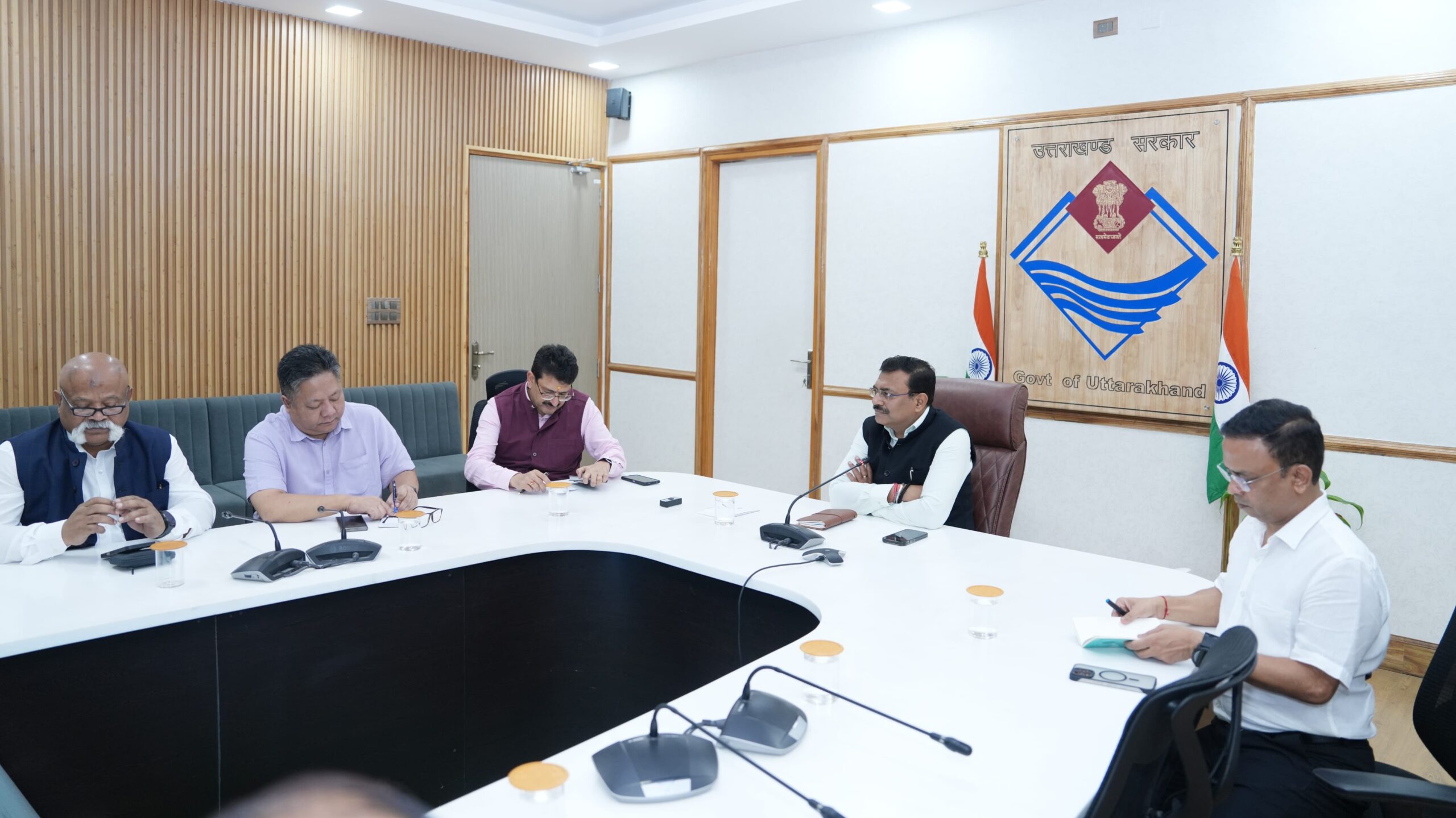 बेहतर विभागीय कार्यों की बेस्ट प्रैक्टिसेज का प्रेजेंटेशन तैयार करें अधिकारी : आनंद बर्धन