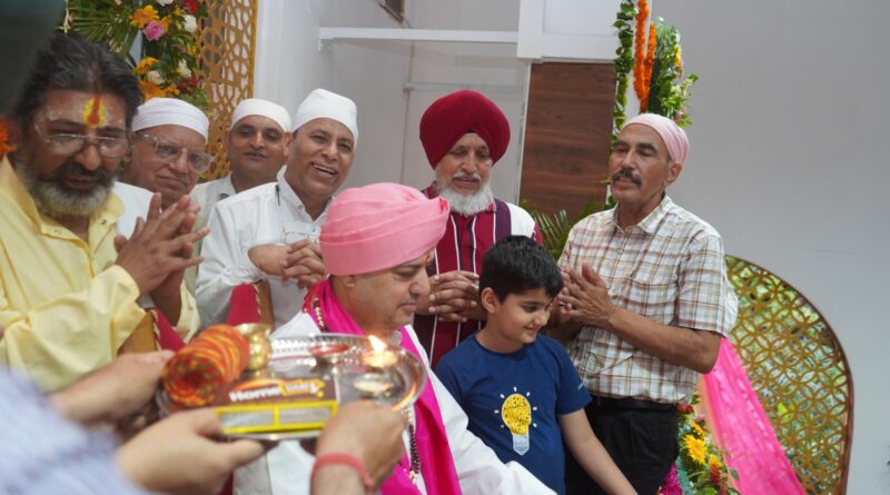 श्री दरबार साहिब में गुरु पूर्णिंमा पर गुरु महिमा से निहाल हुए संगतें