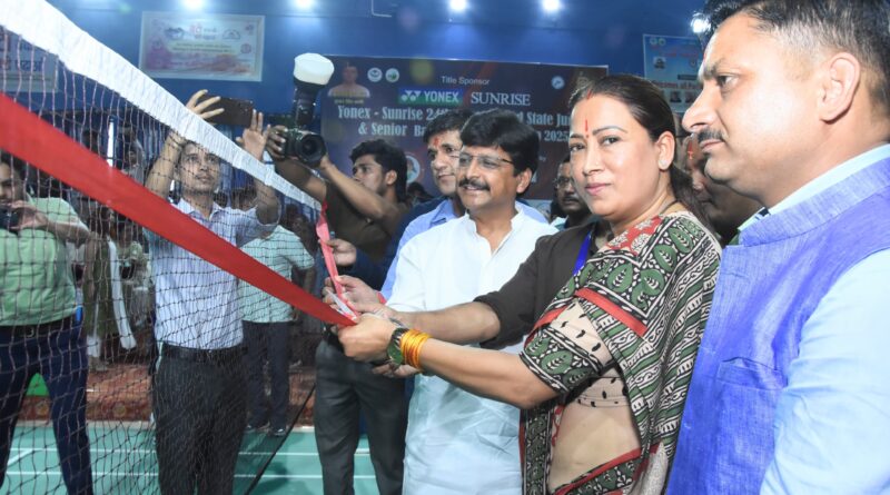 खेल मंत्री रेखा आर्या ने किया राज्य स्तरीय जूनियर एवं सीनियर बैडमिंटन चैंपियनशिप का शुभारंभ -कहा, खिलाड़ी के यश की कोई सीमा नहीं