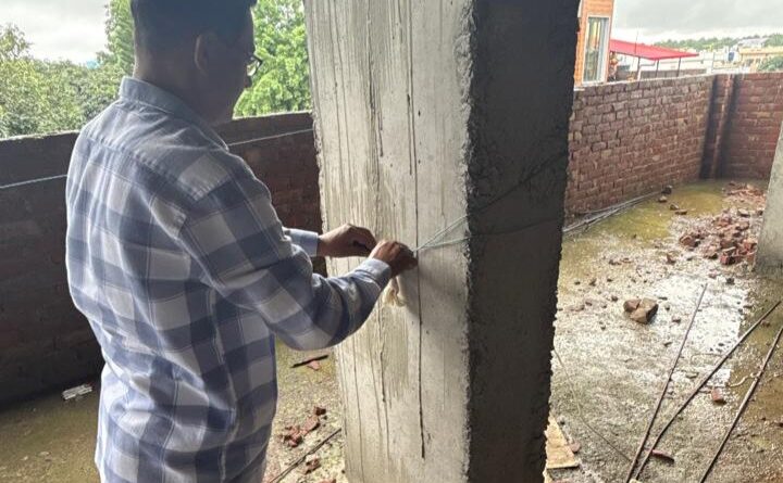 मसूरी देहरादून विकास प्राधिकरण की टीमों ने अवैध निर्माणों पर की सीलिंग की कार्यवाही