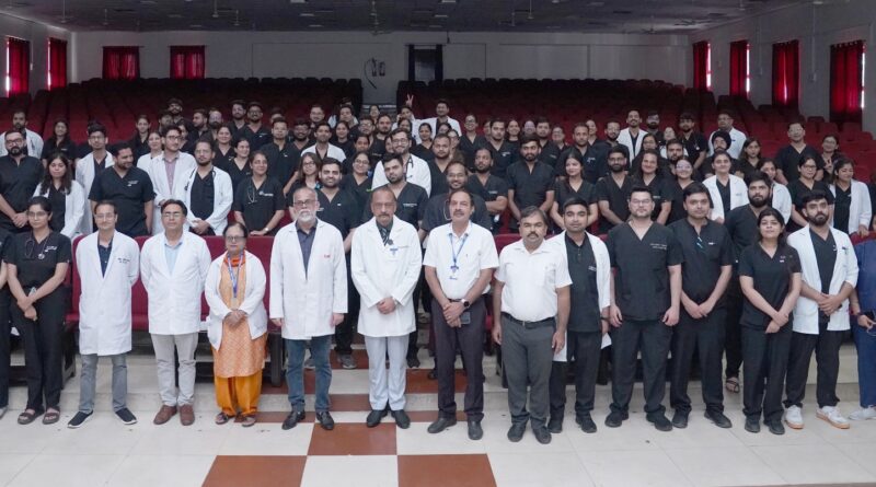 श्री महंत इन्दिरेश अस्पताल में सीपीआर कार्डियक लाइफ सपोर्ट पर कार्यशाला आयोजित