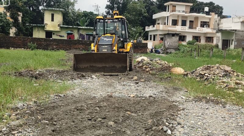 प्राधिकरण का एक्शन जारी- एमडीडीए ने 54 बीघा अवैध प्लाॅटिंग की ध्वस्त