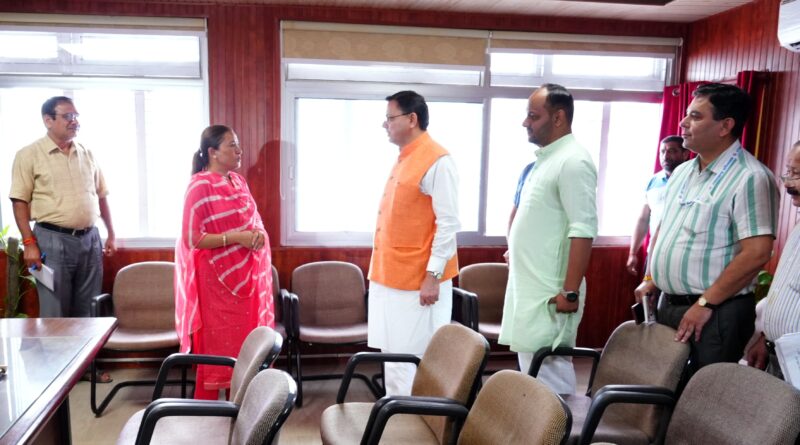 मुख्यमंत्री पुष्कर धामी ने विधानसभा पहुंचकर कार्यालयों का किया निरीक्षण,व्यवस्थाओं का लिया जायजा