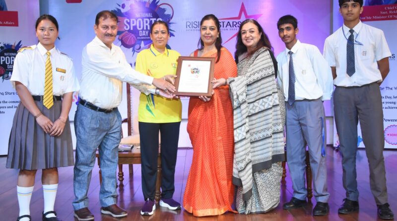 खेल मंत्री रेखा आर्या ने ग्राफिक एरा हिल यूनिवर्सिटी में 20 स्कूलों के चैंपियन खिलाड़ियों को किया सम्मानित,  कहा – समाज के आदर्श बनें युवा खिलाड़ी