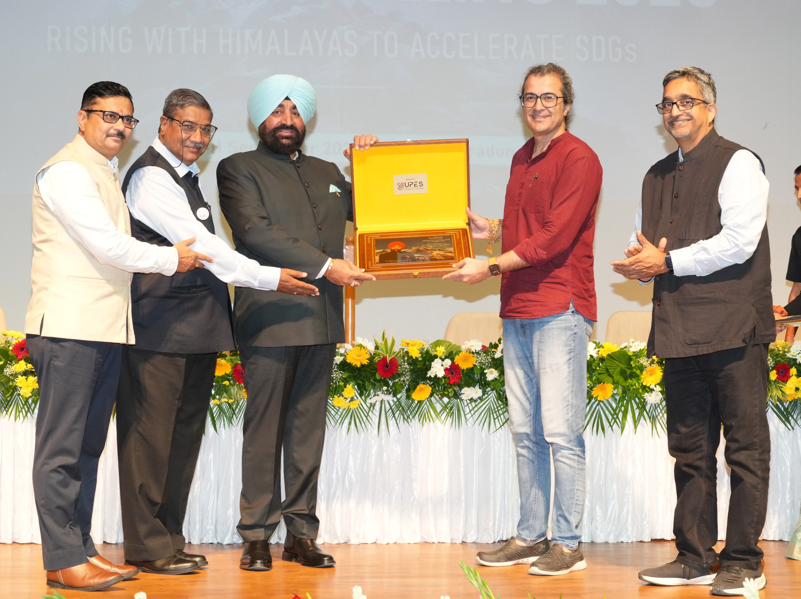 यूपीईएस में राज्यपाल ने किया तीन दिवसीय हिमालय कॉलिंग 2025 का उद्घाटन : कहा -हिमालय के संरक्षण में ही मानवता और प्रकृति का कल्याण निहित