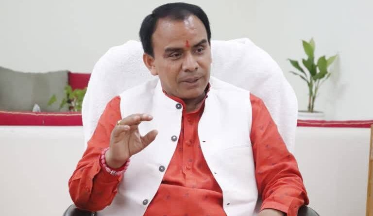 शिक्षा व्यवस्था में बदलाव का वाहक बना विद्या समीक्षा केन्द्र : डॉ. धन सिंह रावत