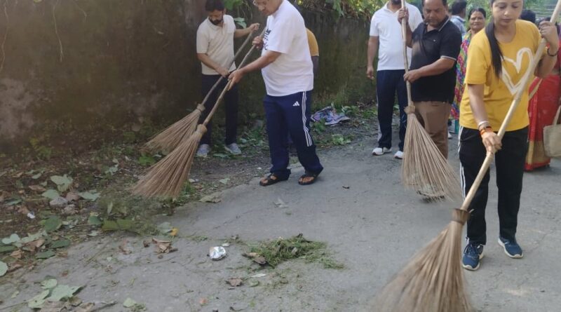 कैबिनेट मंत्री जोशी ने कहा- स्वच्छ वातावरण ही स्वस्थ समाज और सशक्त राष्ट्र की नींव