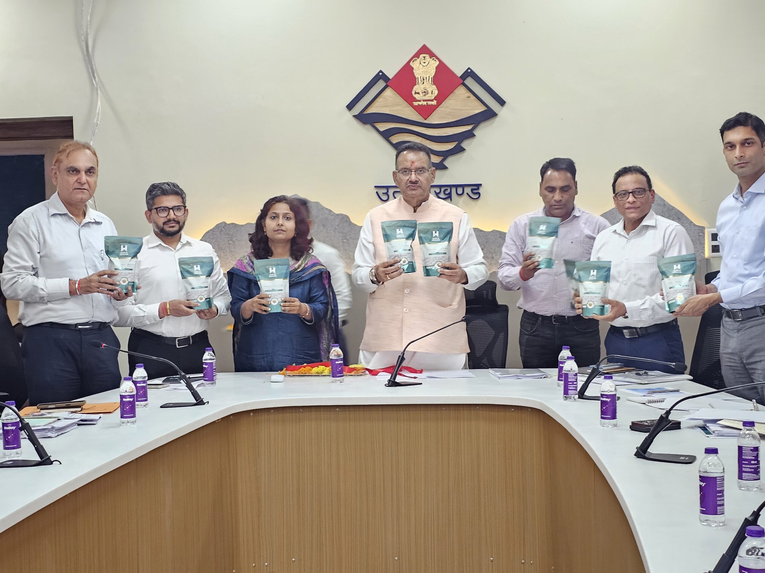 ग्राम्य विकास मंत्री  जोशी ने की हाउस ऑफ़ हिमालयाज के लिए देहरादून की बासमती लॉन्च