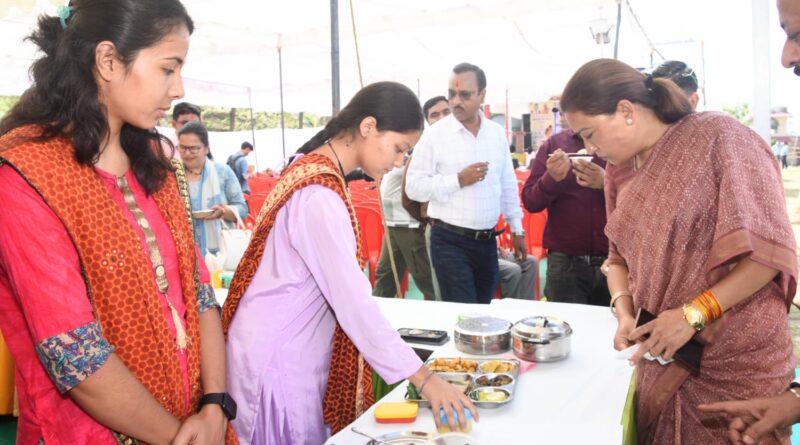 कैबिनेट मंत्री रेखा आर्या ने कहा – सहकारिता से मजबूत हुई ग्रामीण अर्थव्यवस्था