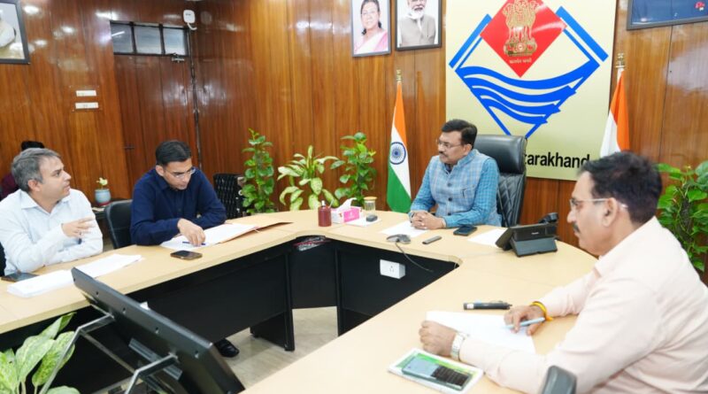 मुख्य सचिव आनंद वर्धन ने की ताकीद – इंदिरा मार्केट व आढ़त बाजार के कार्यों में लायी जाए तेजी