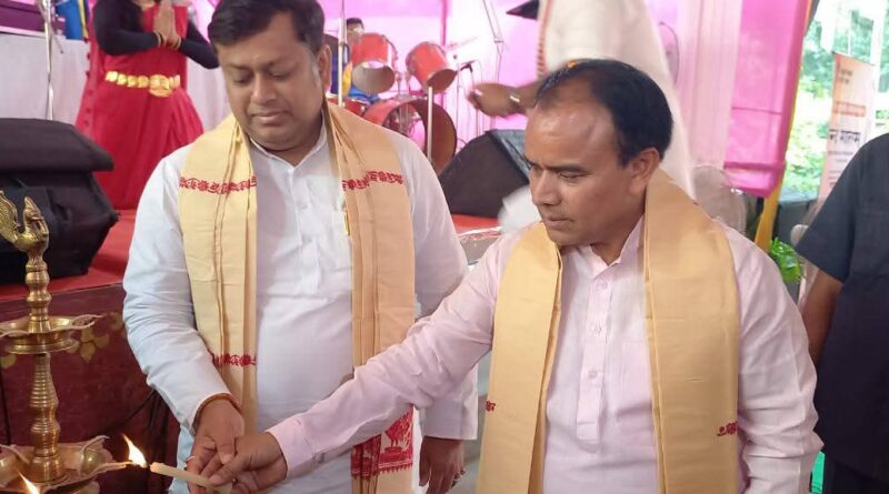 कोलकाता में आयोजित विशेष कार्यक्रम में बोले शिक्षा मंत्री डॉ  रावत, राष्ट्र जागरण का महामंत्र है ‘वन्दे मातरम’