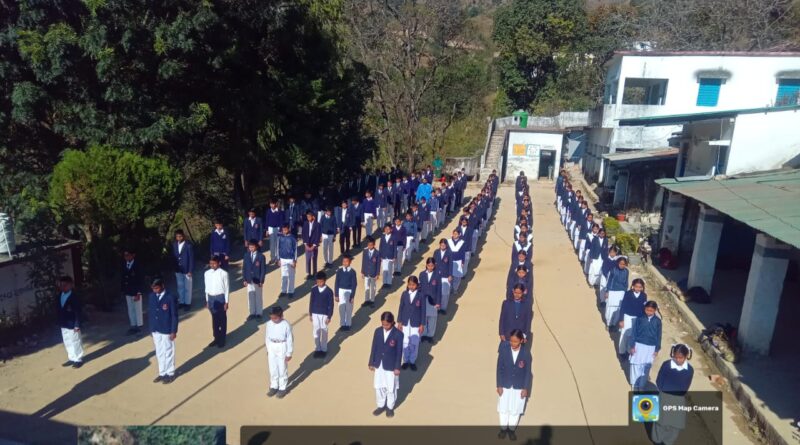 उत्तराखंड  के सभी शिक्षण संस्थानों में धूमधाम से मना संविधान दिवस,  20 लाख से अधिक छात्रों ने एक स्वर में गाया ‘वंदे मातरम् ,