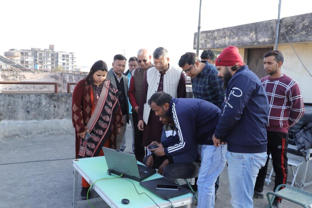 नगर निगम देहरादून की एक और पहल –  ड्रोन के माध्यम से शहर के  जीवीपी प्वाइंटस एवं कूडा डम्पिंग स्थलों की निगरानी की शुरुआत