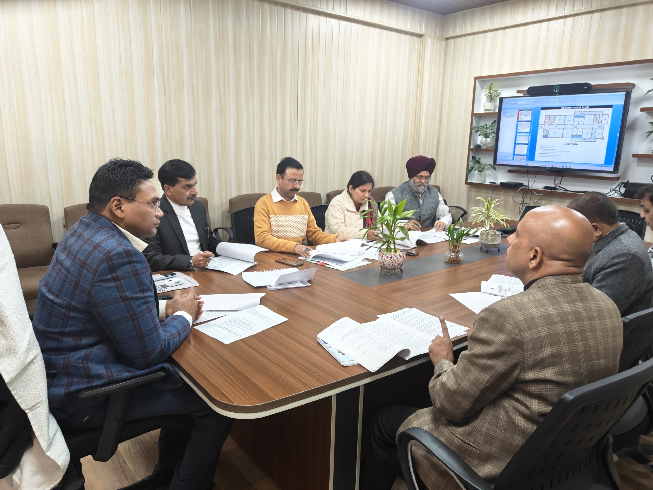 Uttarakhand :10 श्रेणियों में 56 स्वास्थ्य सेवाओं को मान्यता,  पैरामेडिकल शिक्षा को मिलेगा नया स्वरूप, नए विषयों से बढ़ेगा युवाओं का दायरा, मजबूत होगी स्वास्थ्य सेवाएँ