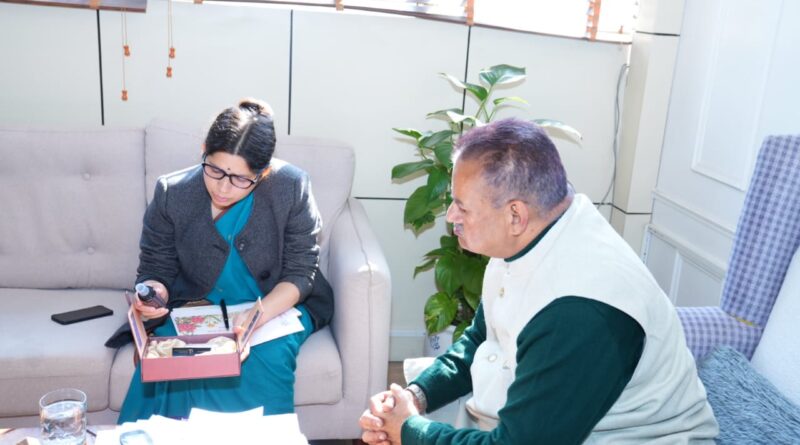 गढ़वाल एवं कुमाऊं मंडल में स्थापित होगी  एक-एक टिशू कल्चर लैब, कृषि मंत्री जोशी ने विभाग के अधिकारियों को दिए निर्देश 