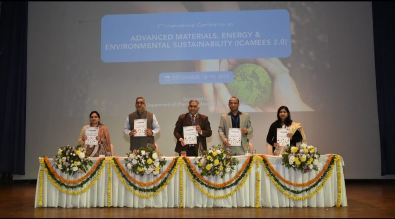 यूपीईएस में दो दिवसीय‘आईकेमीस 2.0’ का आयोजन:सतत भविष्य को आकार देने वाली नवीन वैज्ञानिक प्रगतियों पर गहन विचार-विमर्श