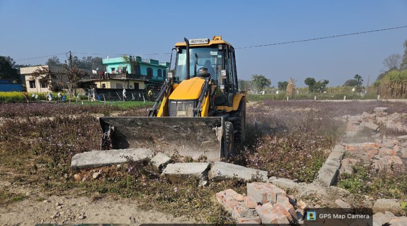 अभियान जारी – अवैध प्लॉटिंग पर एमडीडीए का बुलडोजर एक्शन- बिना नक्शा मंजूरी निर्माणों को  किया गया सील