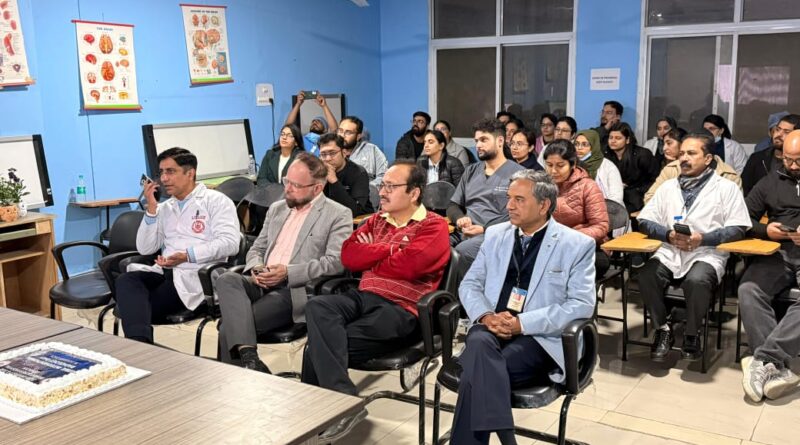 धूमधाम से मनाया वैश्विक इंटरवेंशनल रेडियोलॉजी दिवस – श्री महंत इन्दिरेश अस्पताल में विशेषज्ञों ने रखे अपने विचार