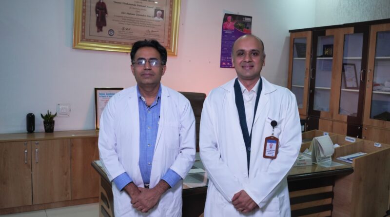 Medical Science Megic –  श्री महंत इन्दिरेश अस्पताल में ब्रेस्ट कैंसर पीड़ित महिला का पूरा स्तन हटाकर नया बनाया,  5 घंटे तक चली जटिल सर्जरी 