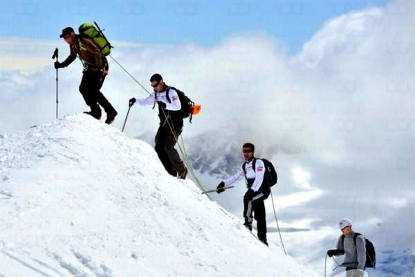 गंगोत्री-गोमुख ट्रैक अनुमति 1 अप्रैल से शुरू करने की मांग- उत्तरकाशी के एक्सप्लोर पोर्टल में बदलाव की भी जरूरत बताई 