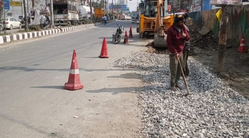 राहत भरी खबर: जिला प्रशासन की सख्ताई पर शिमला बायपास पर सड़क निर्माण शुरू , डीएम की दो टूक – जनमन की सुरक्षा सर्वोपरि; सड़क खोद छोड़ी तो लीगल एक्शन तय