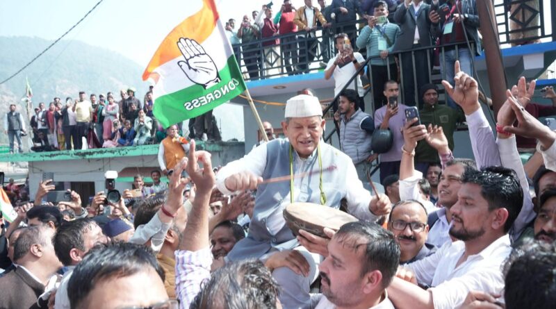 भराड़ीसैण में विधानसभा बजट सत्र के दूसरे दिन कांग्रेस ने विभिन्न जन मुद्दों को लेकर सरकार को  घेरा, सड़कों पर सरकार के खिलाफ महासंग्राम देखने को मिला