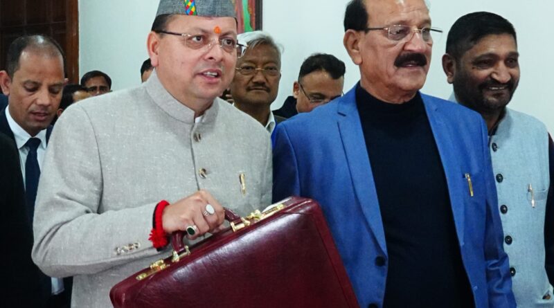 गैरसैंण में विधानसभा का बजट सत्र- मुख्यमंत्री धामी ने पेश किया उत्तराखंड का 1.11 लाख करोड़ का बजट ,पिछले वित्तीय वर्ष की तुलना में  10.41 फीसदी  ज्यादा