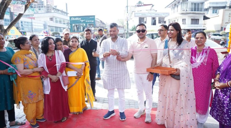 बदली शुक्लो- सूरत: गांधी पार्क में सौन्दर्य एवं सुविधाओं में हुआ विस्तार, महापौर सौरभ थपलियाल ने किया लोकार्पण
