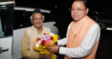 हलचल तेज : सीएम धामी से मिले कई विधायक , राज्यपाल से मिले मुख्यमंत्री, , पूर्व CM व Governor कोश्यारी की भी मुलाकात